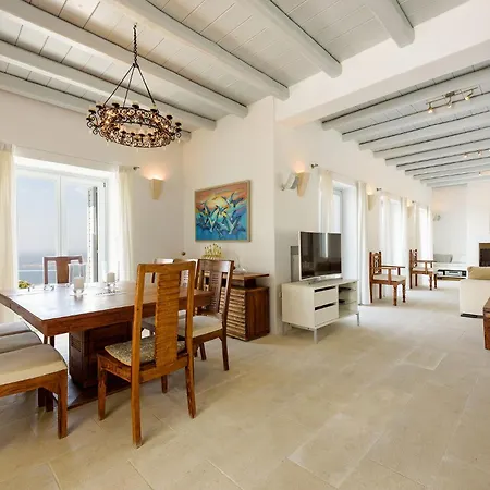 Tluxuryvilla Parikia  Exterior photo