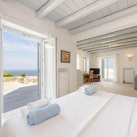 Tluxuryvilla Parikia  Exterior photo