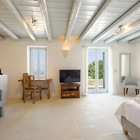 Tluxuryvilla Parikia  Exterior photo