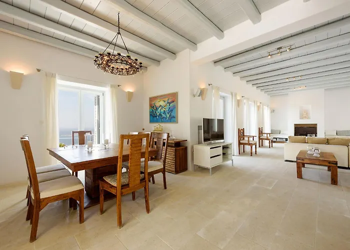 Tluxuryvilla