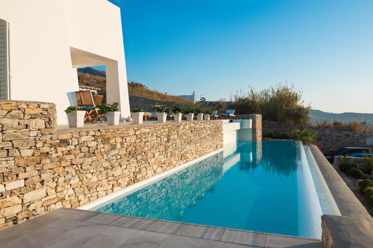Tluxuryvilla *