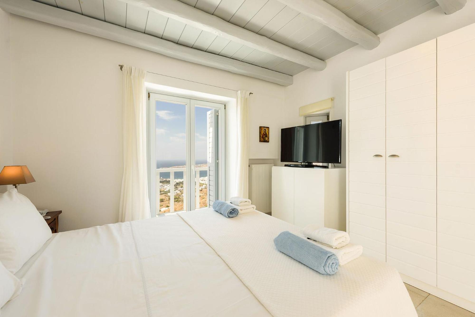 Tluxuryvilla